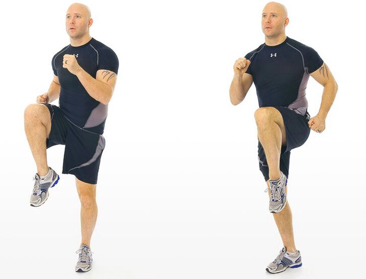 Augmente efficacement la puissance lors de la course sur place avec les genoux hauts. 